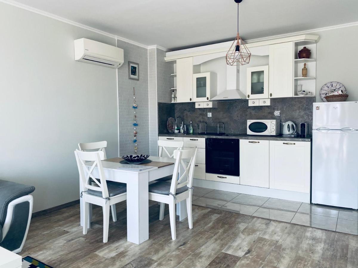 Apartments In Complex Sunny Island Deluxe Черноморец Экстерьер фото