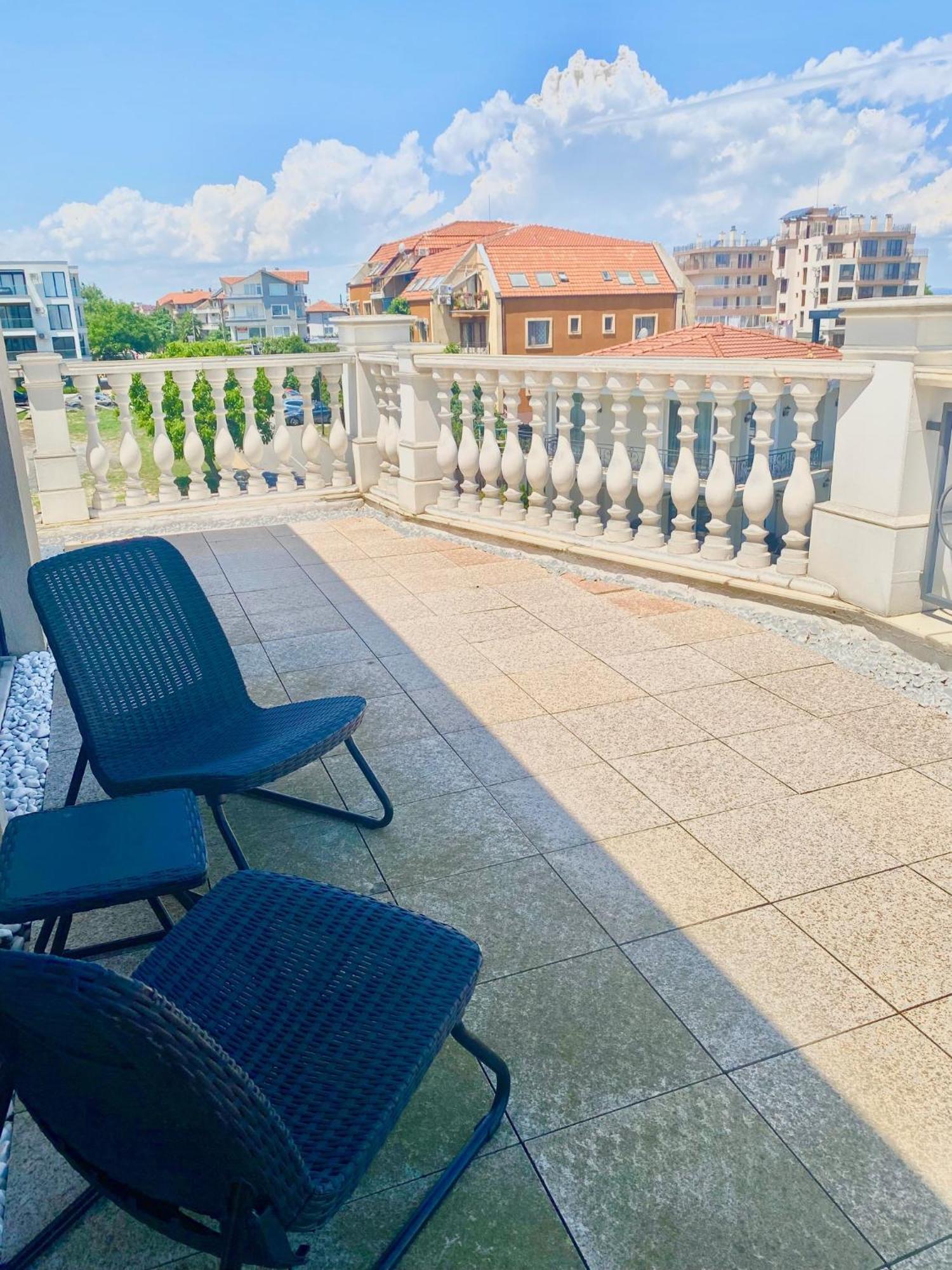 Apartments In Complex Sunny Island Deluxe Черноморец Экстерьер фото